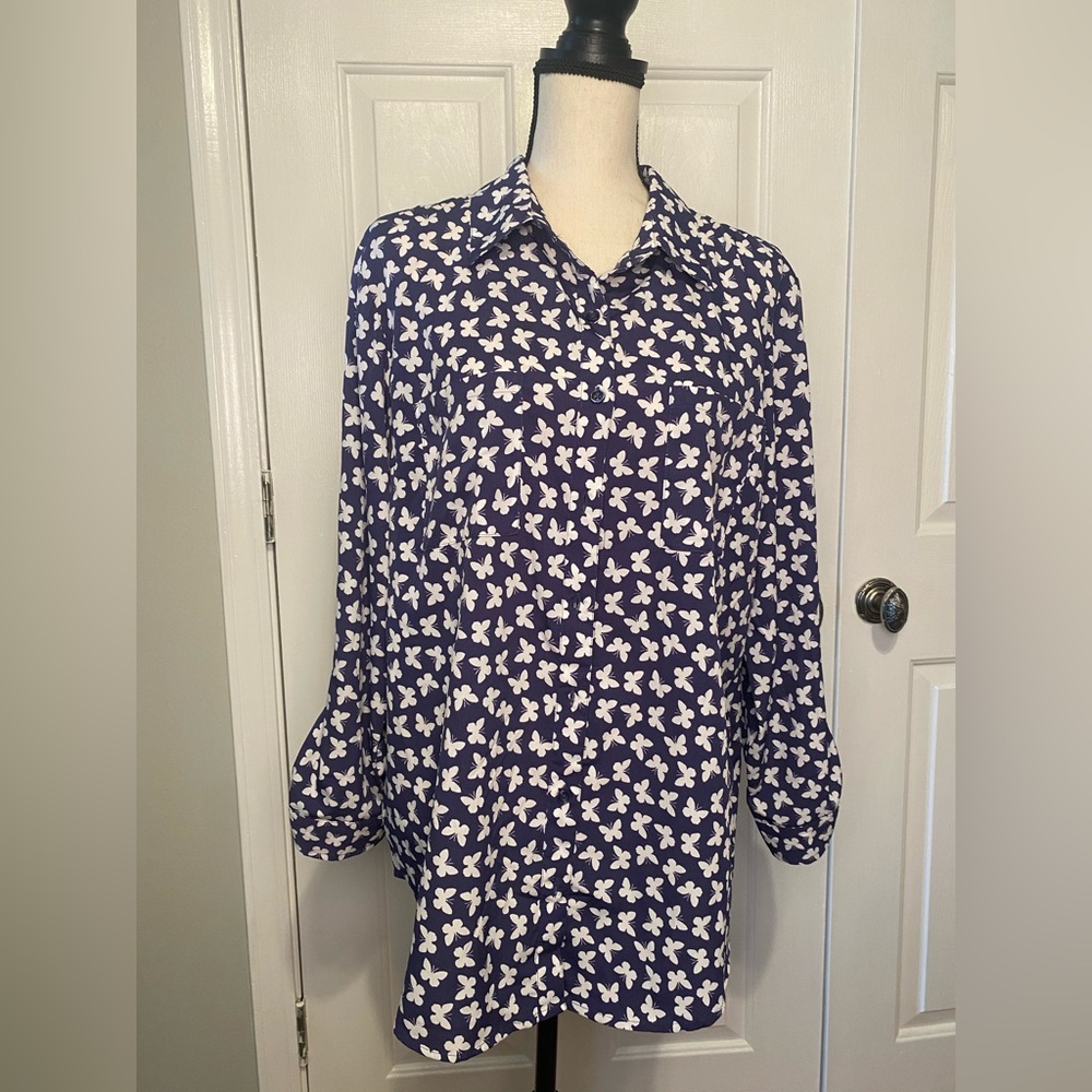 Butterfly button up blouse
